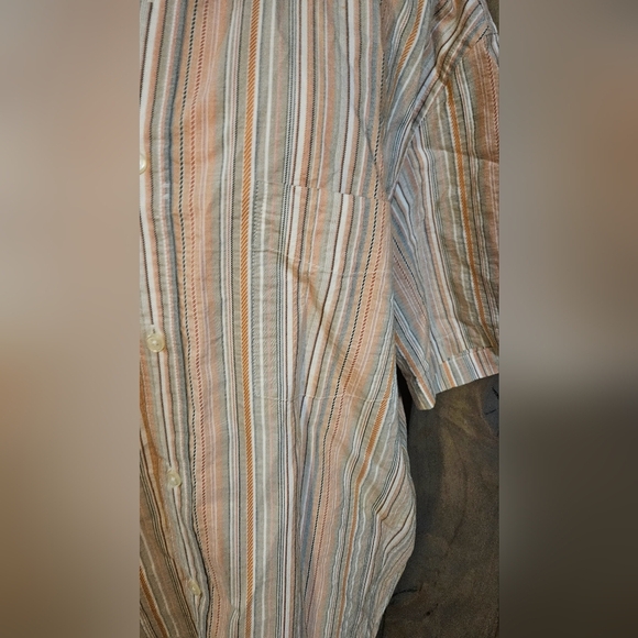 FACONNABLE 100% Cotton Striped Short Sleeve Button Down Shirt. Size Large - Picture 8 of 10